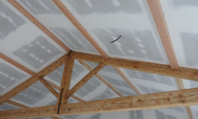 Poncet Plâtrerie Peinture Pose d'un plafond suspendu Andrézieux-Bouthéon